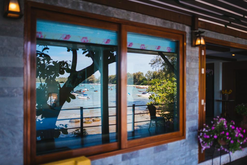 Rawai View Beachfront Екстериор снимка
