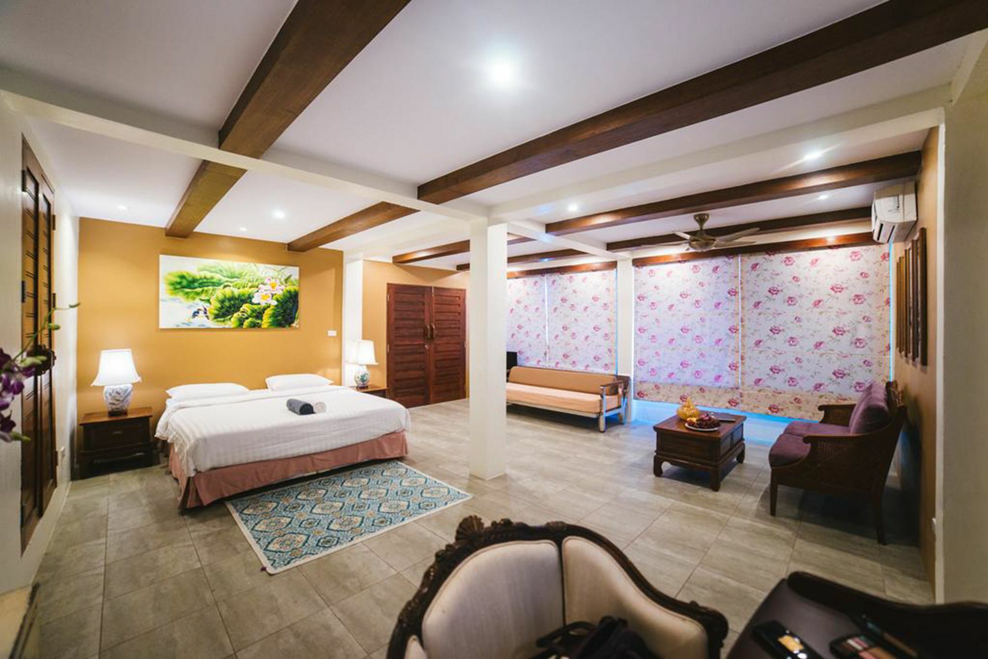 Rawai View Beachfront Екстериор снимка